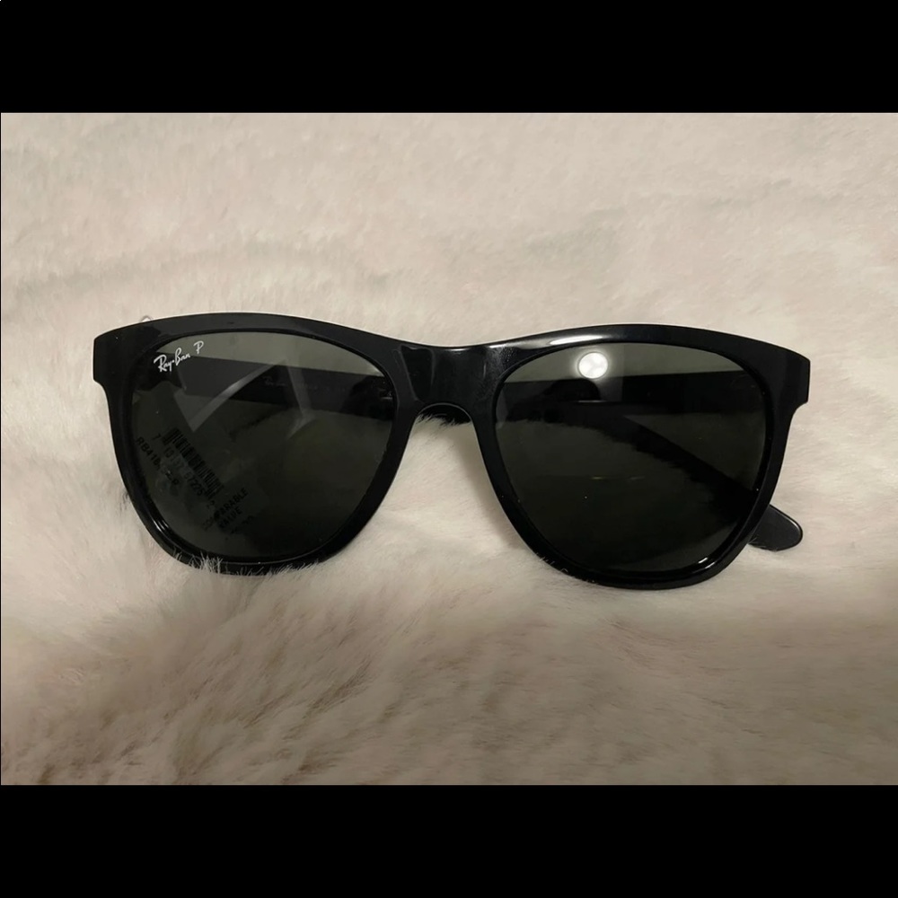 Rayban Wayfarer Polarized Sunglasses